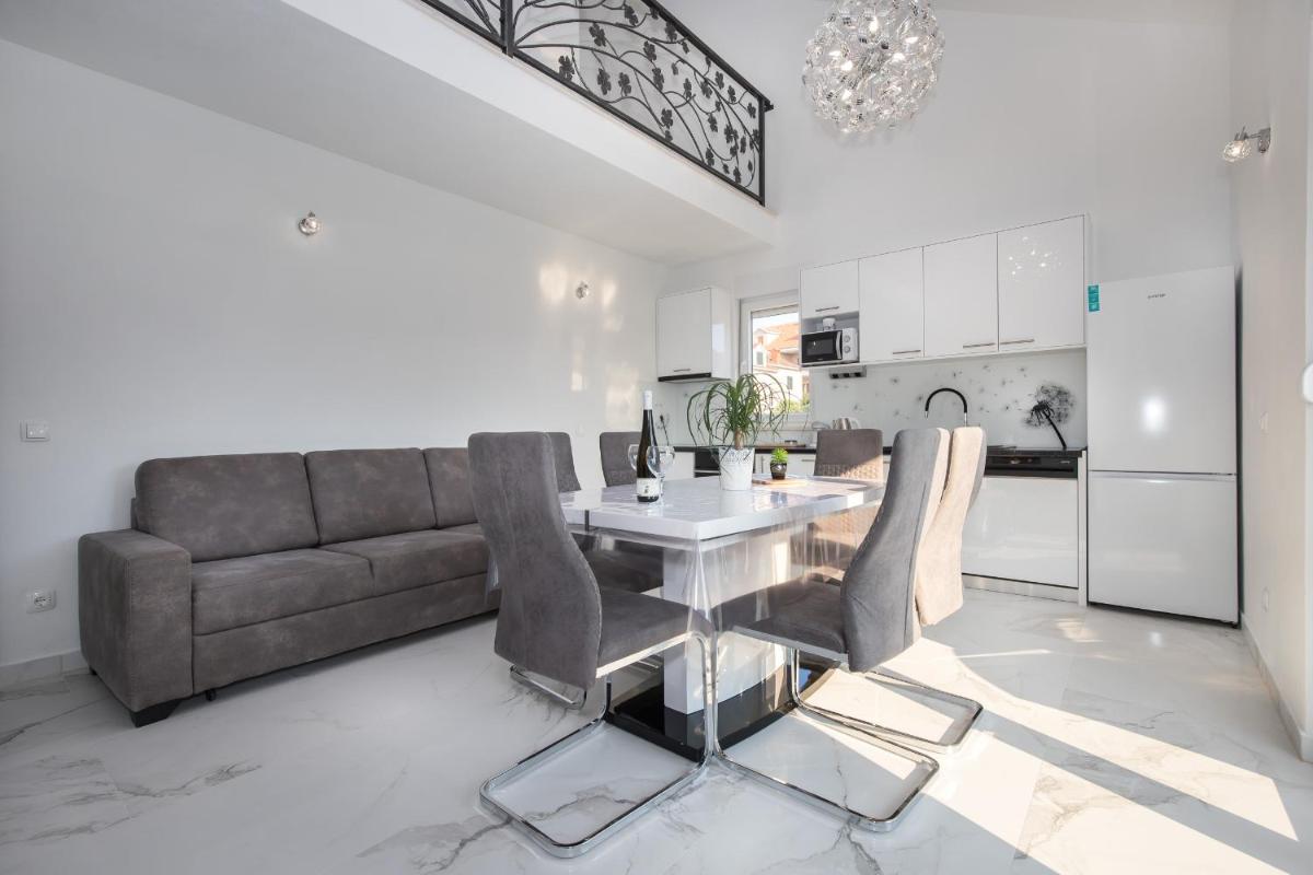 Apartments BlueView - Housity