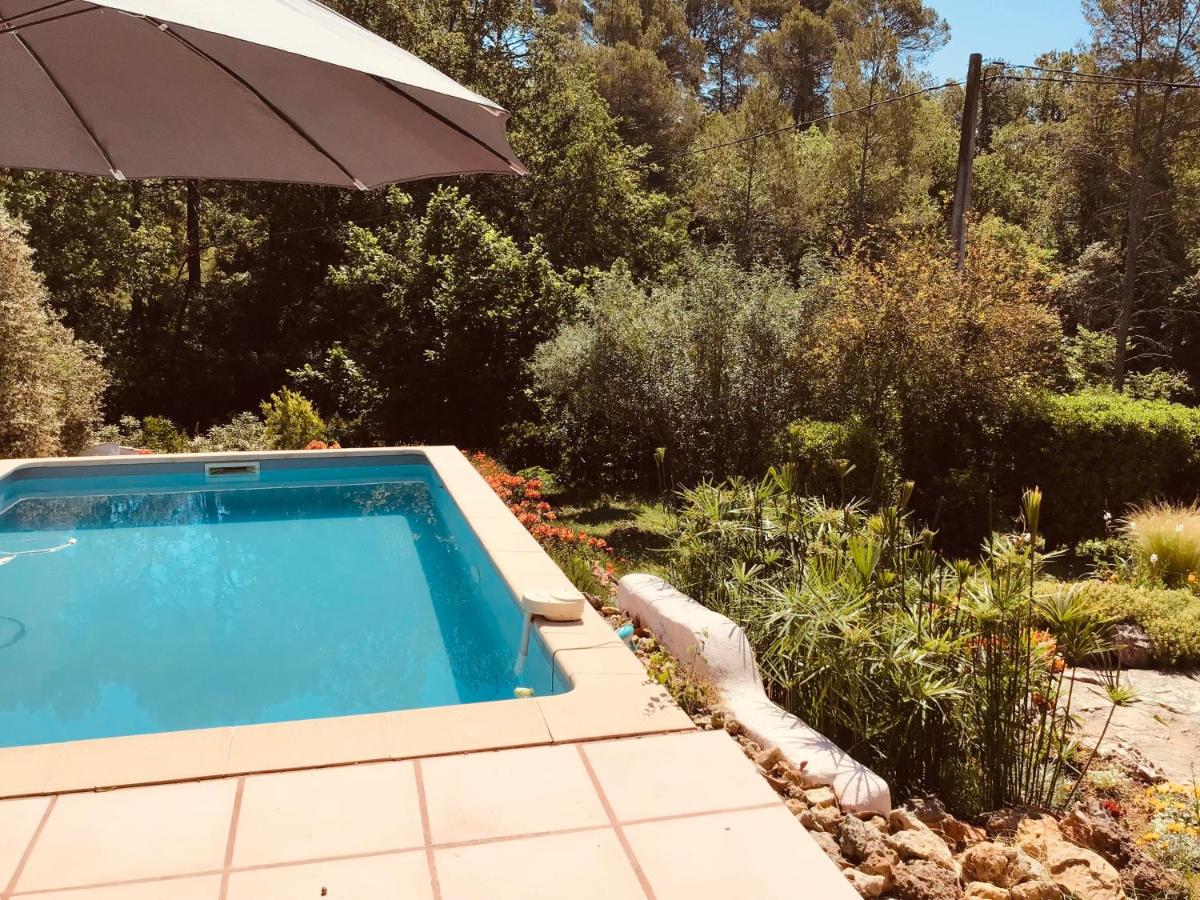 La Casita - Deux pièces dans jardin - piscine, terrasse et parking privé - Housity