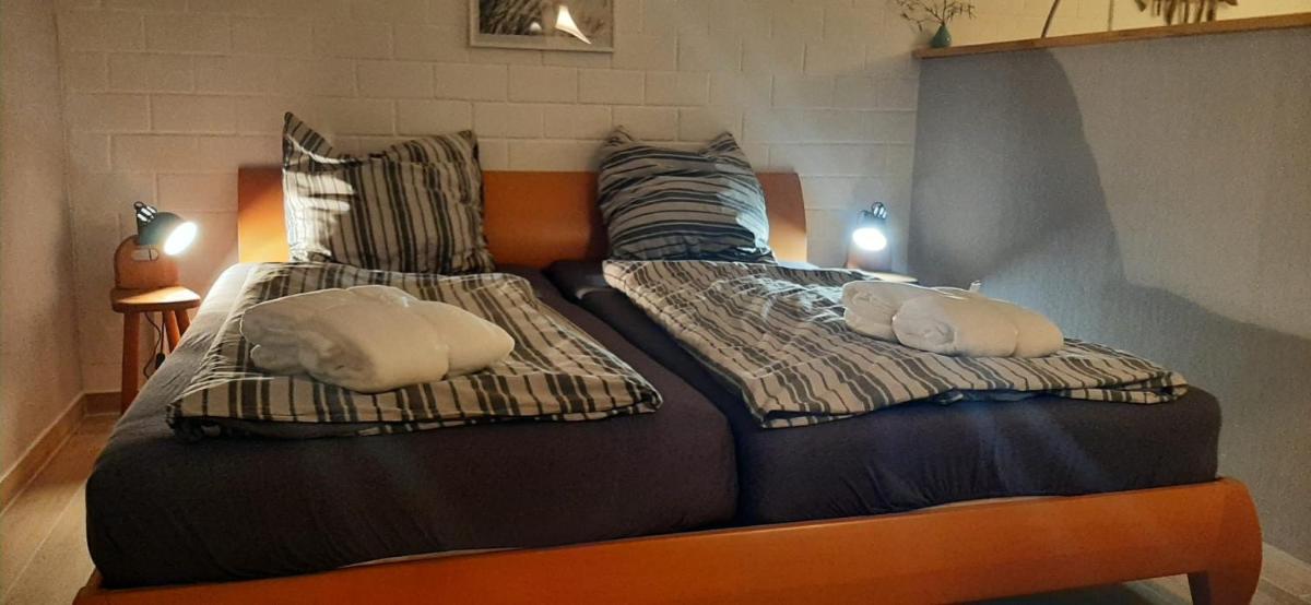 Ferienwohnung am Treene-Ufer bei Flensburg - Housity