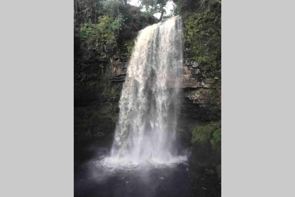 Suitetrails - Cwtch Bach - Garnant