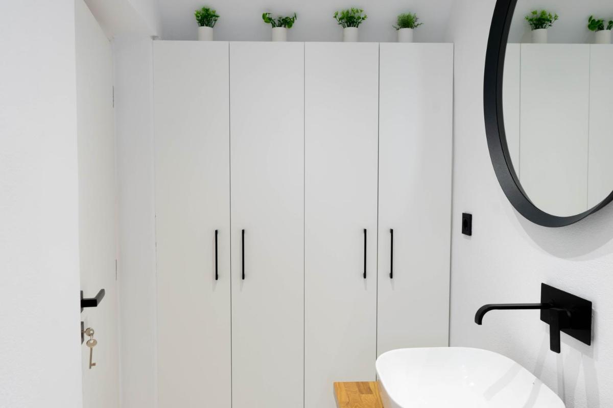 Marilias Luxury Studio Apartment - Housity