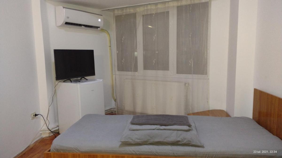HOTEL modern / Imobiliare Garcea Titu - Housity