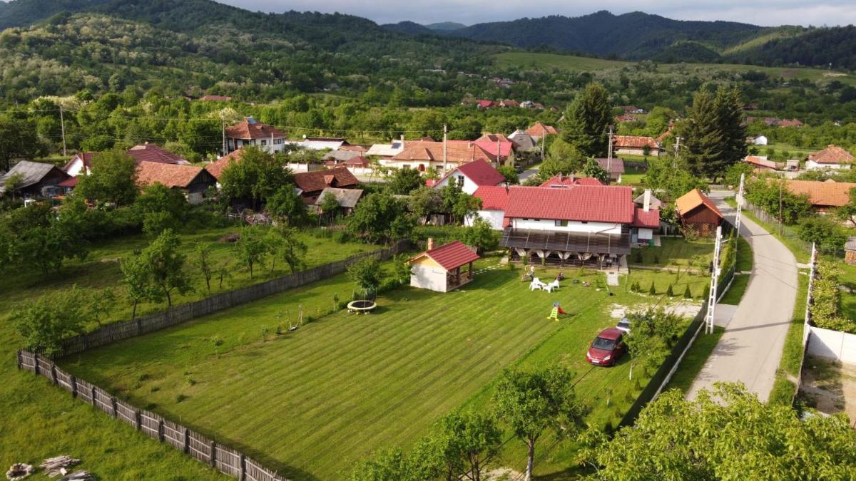 Pensiunea Maria - Housity