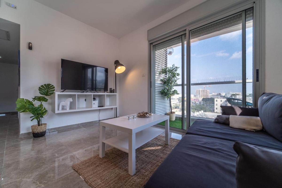 PORT CITY HAIFA - German Colony Luxurious 2 bdrms Apt - Housity