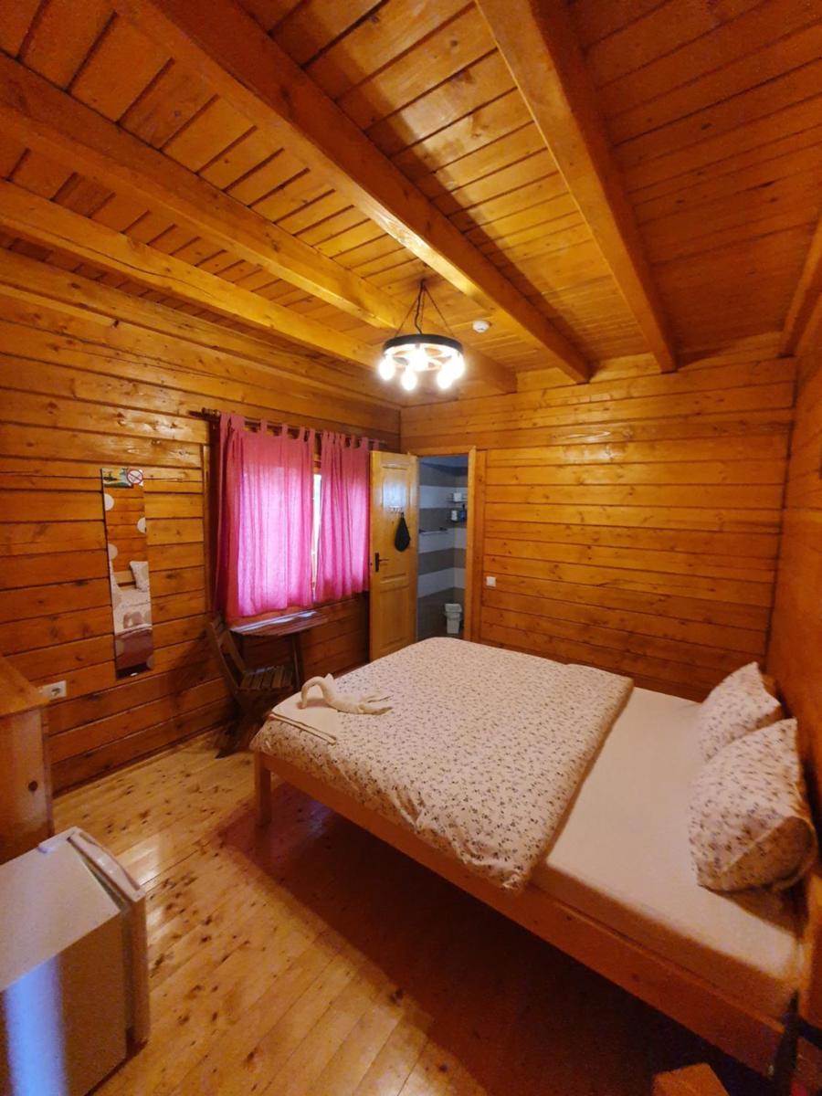 Casa Moața La Vama Veche - Housity