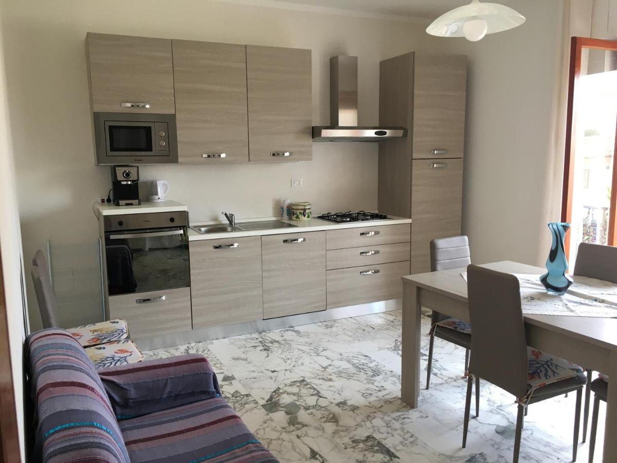 Nonna Emilia - Housity