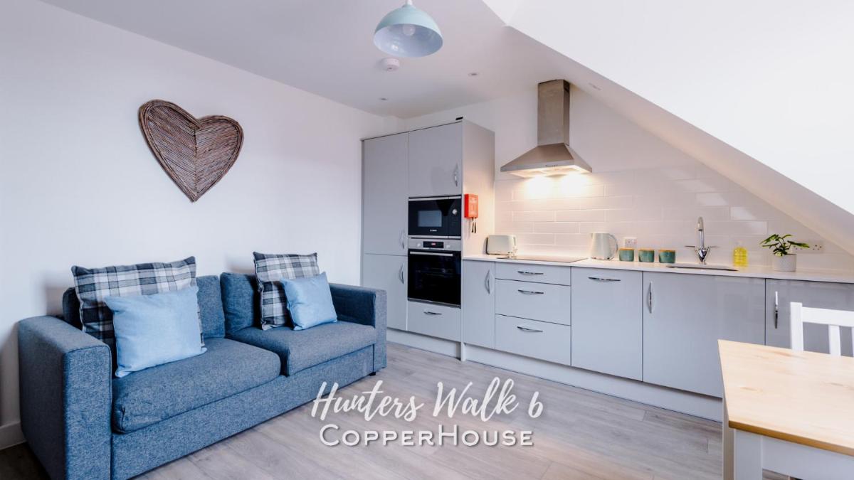 Chester City Centre apartments with parking - Hizvo
