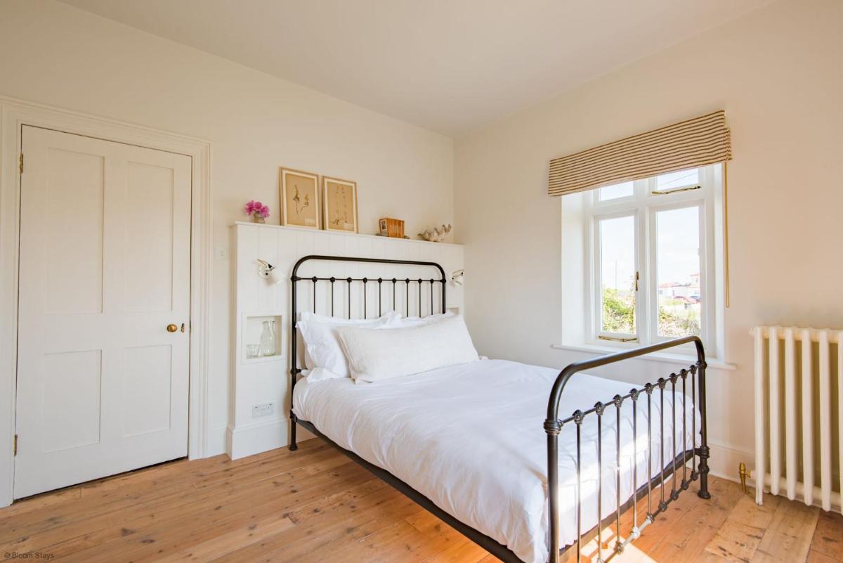 East Cottage by Bloom Stays - Housity