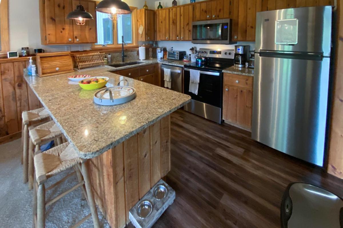 Bullwinkles Bungalow - Housity
