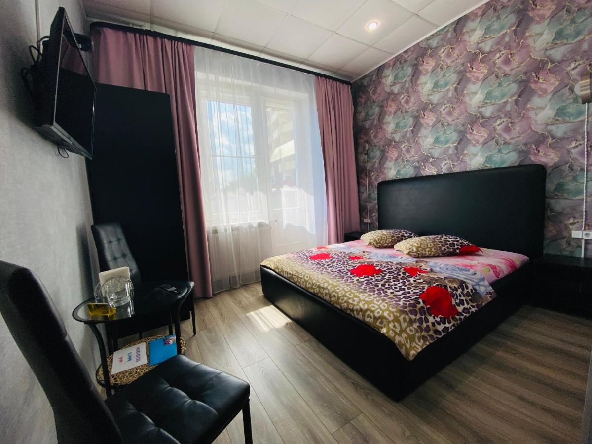 Otel plius - Housity