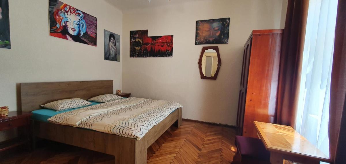 Petri Apartament - Housity