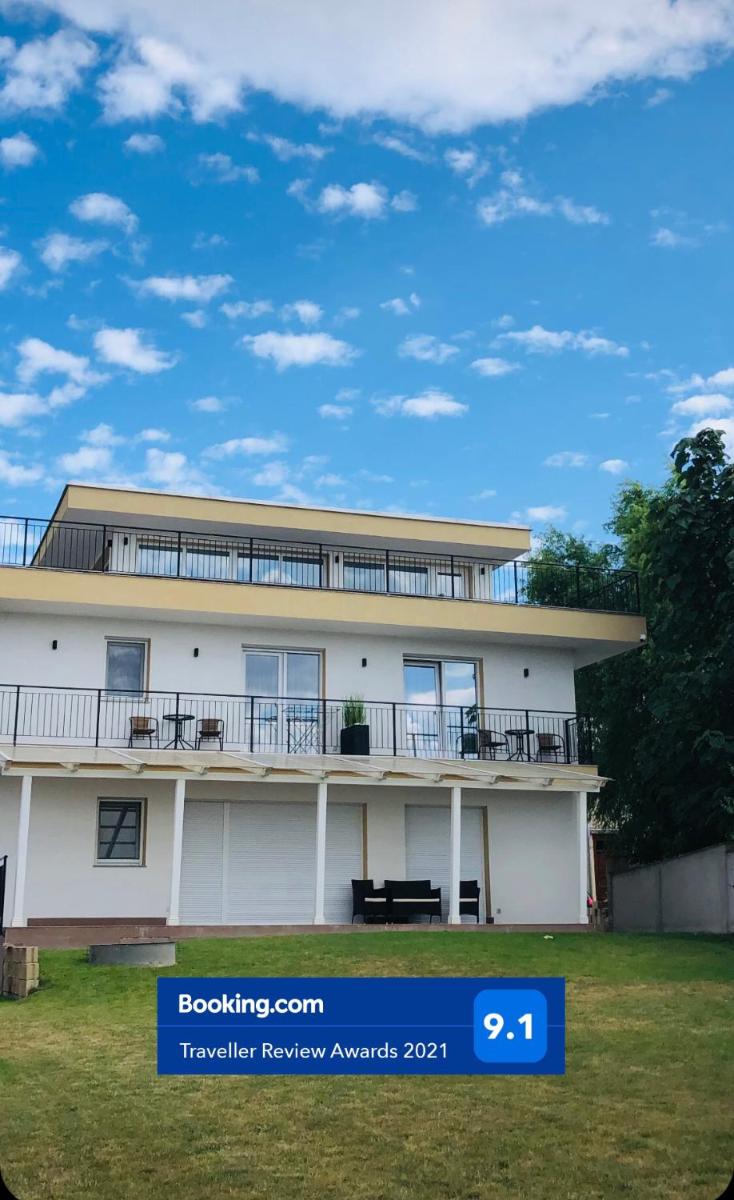 Villa Residence - Housity