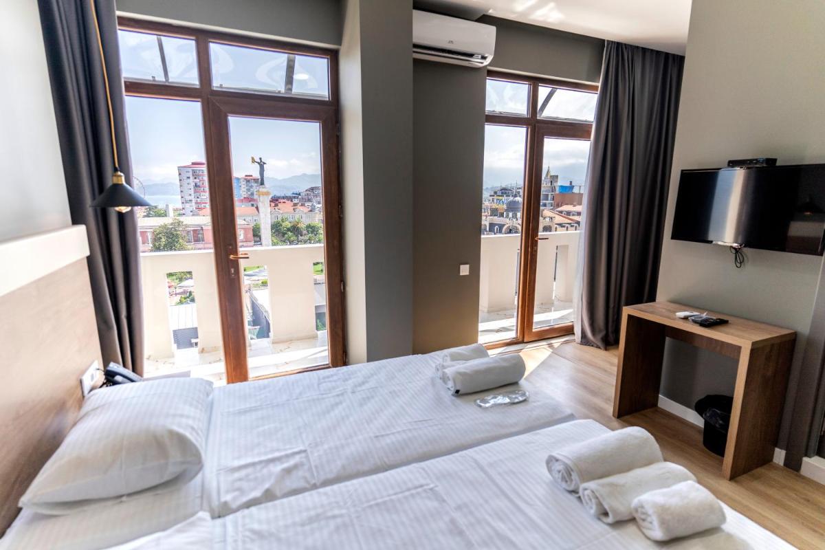 boulevard apartments - Hizvo