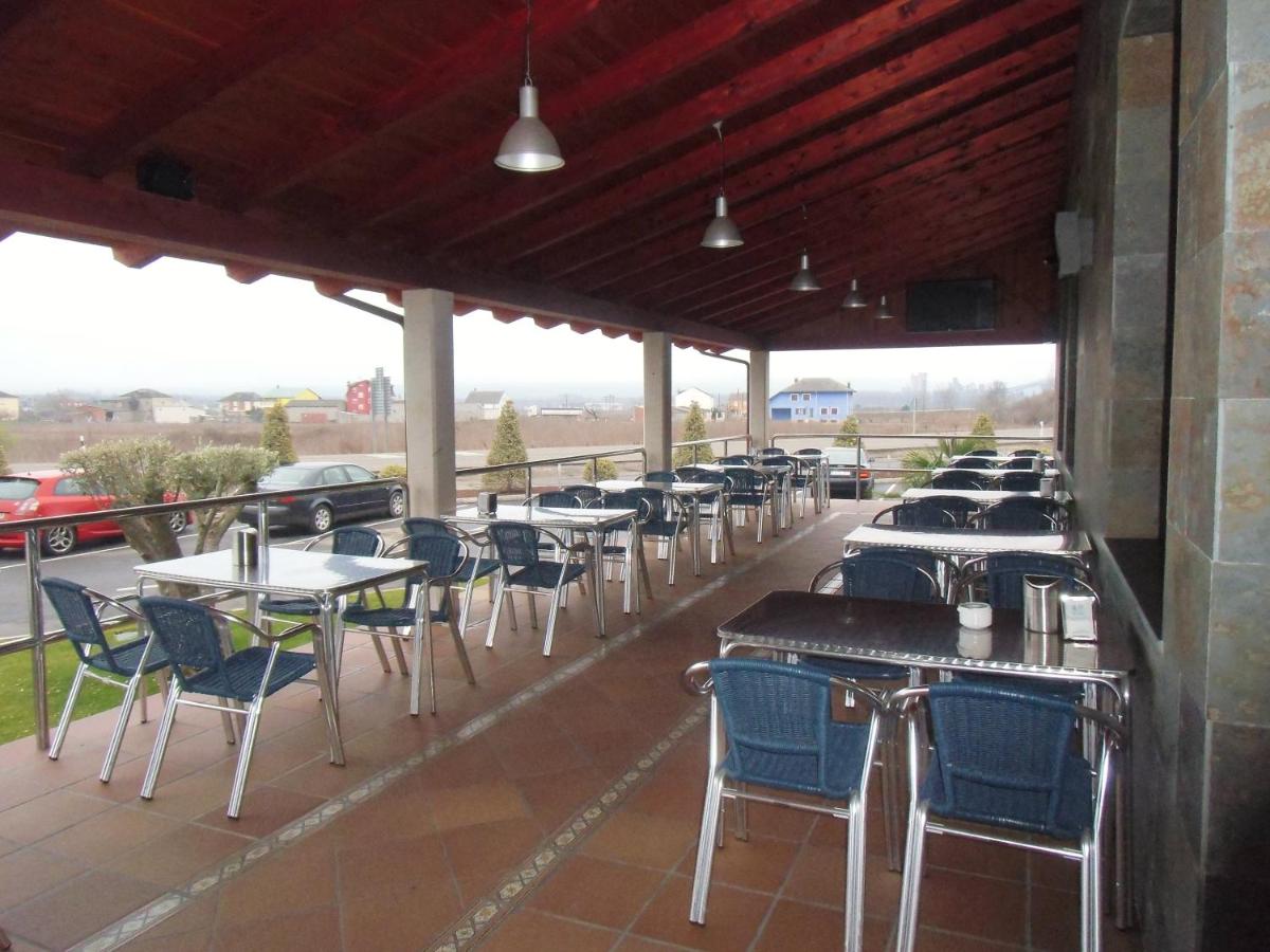 Area de Servicio Villamartín - Housity