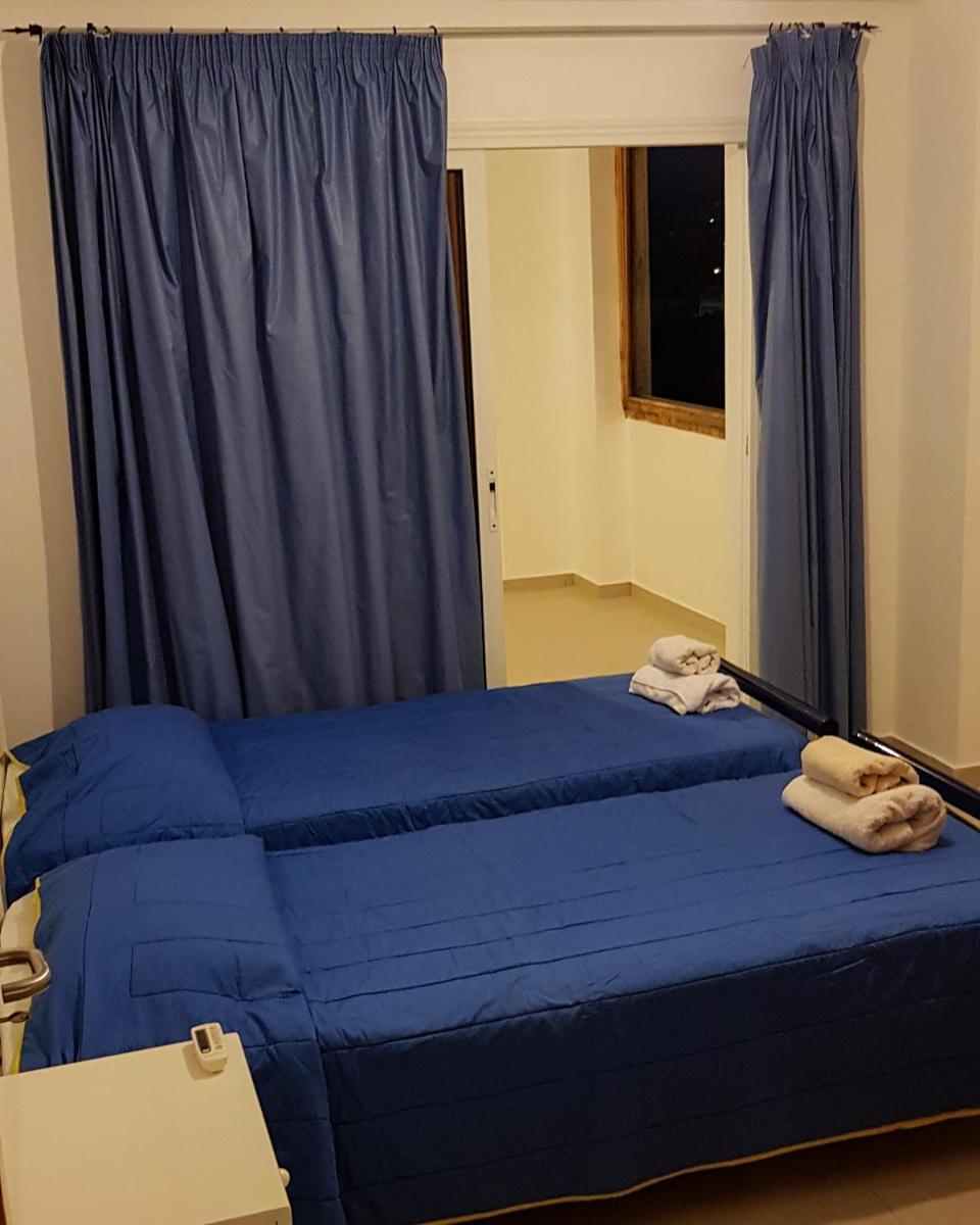 Galatia's Court - Housity