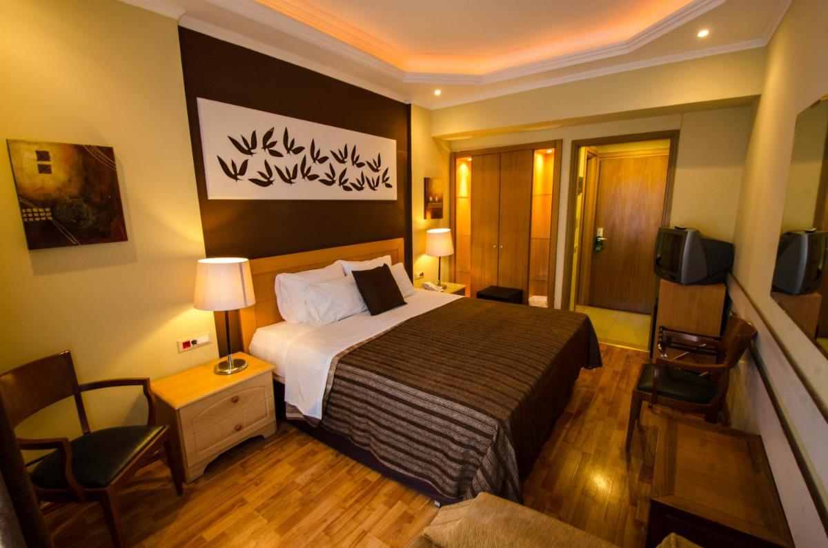 Lydia Hotel - Housity