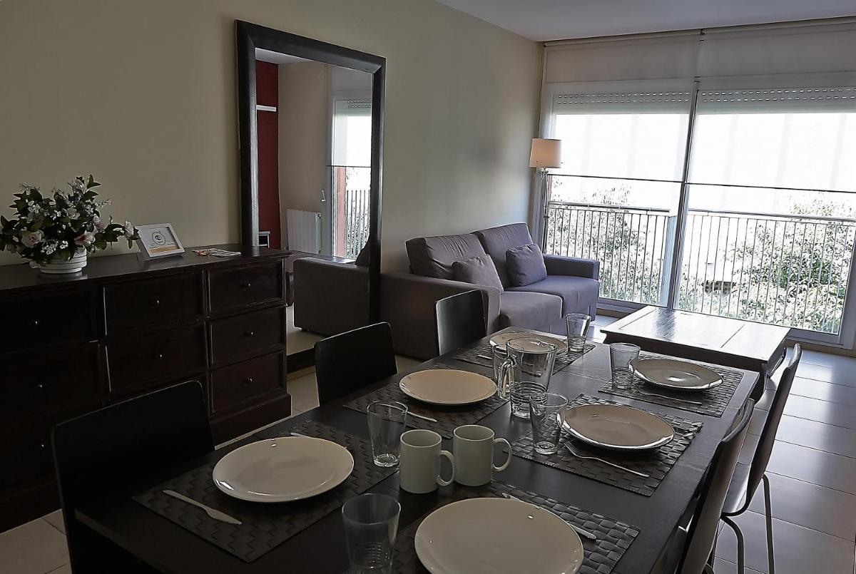 Alguera Apartments Sant Andreu - Housity