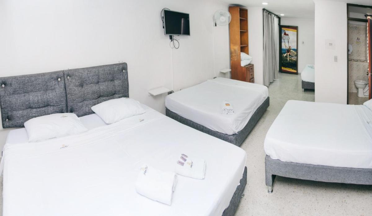 HOTEL JULIANA REAL SAN GIL - Housity