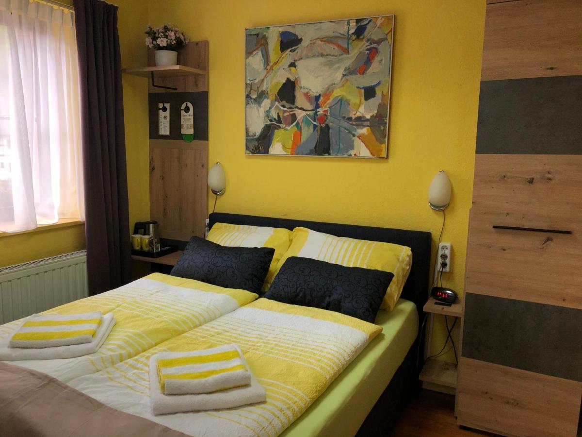 Astoria Hotel Heimbach - Housity