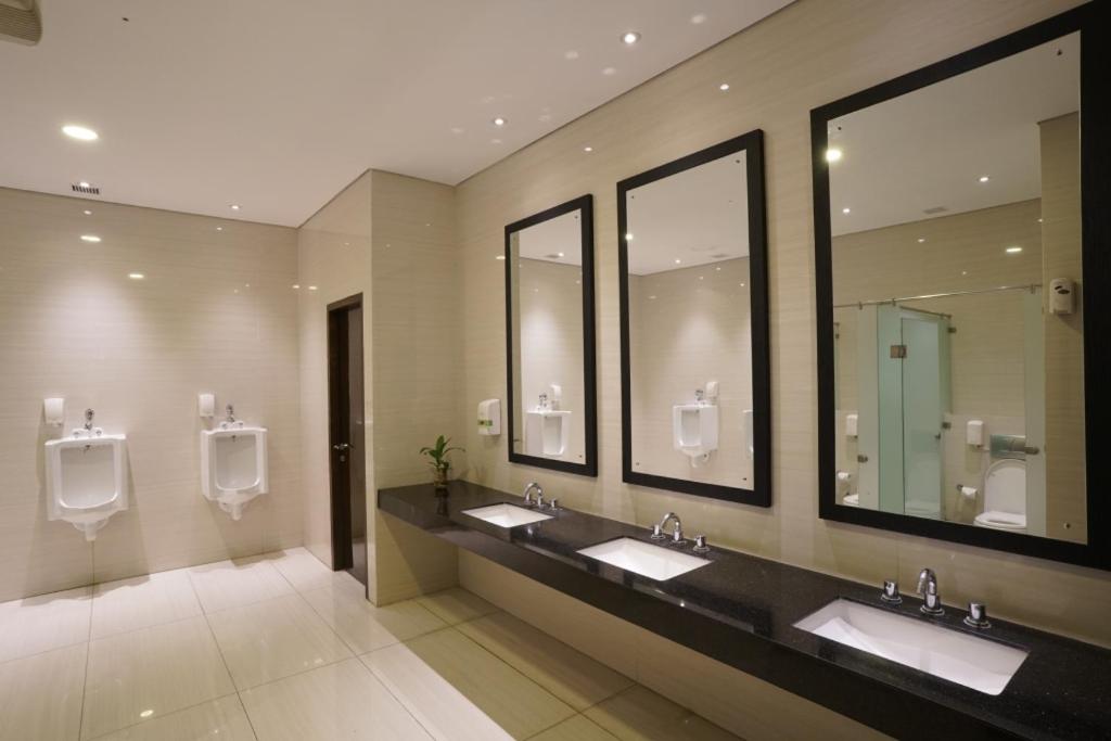 Java Heritage Hotel Purwokerto - Housity