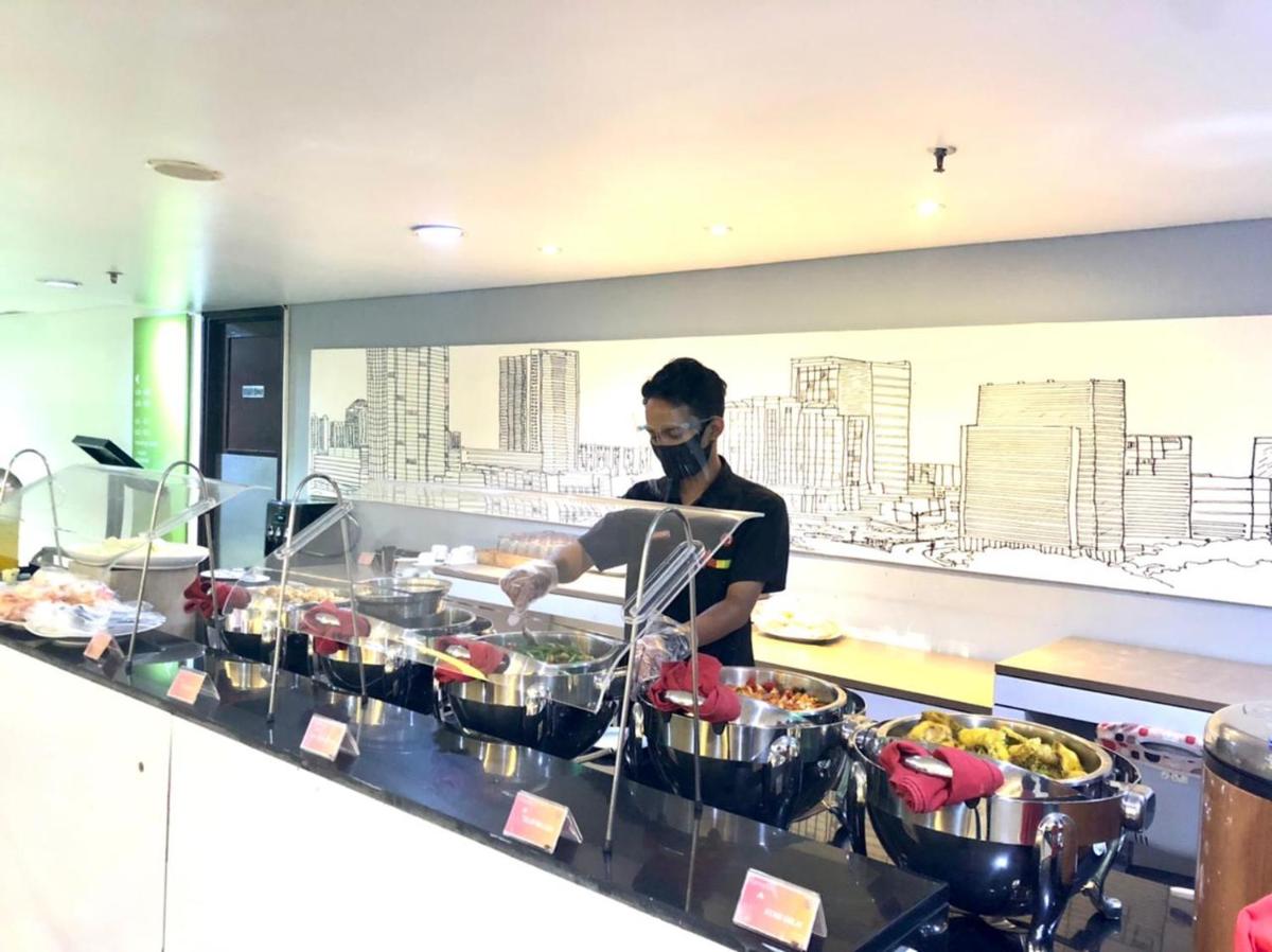 Amaris Hotel Thamrin City - Housity