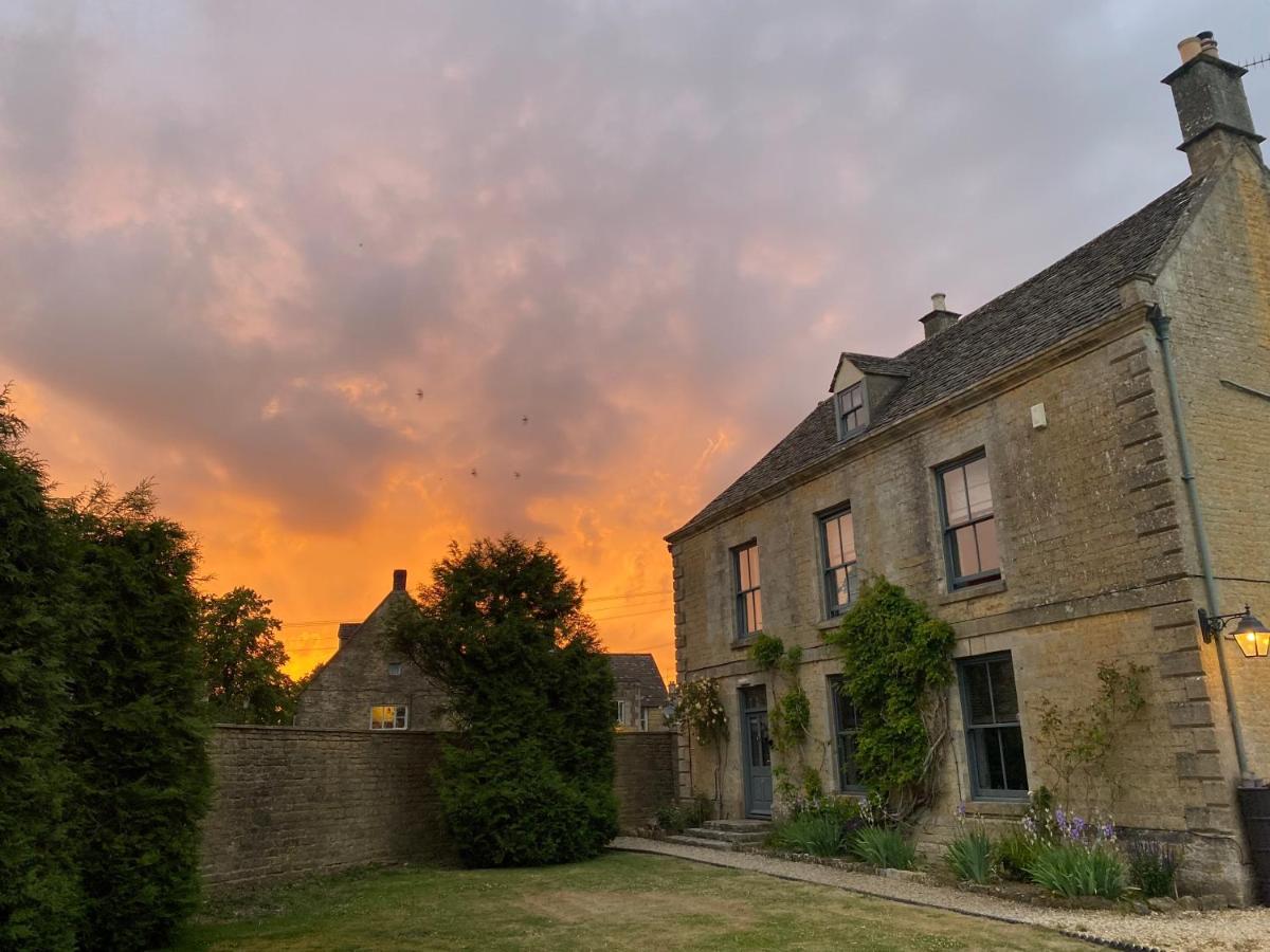Halford House - Adults Only - Housity
