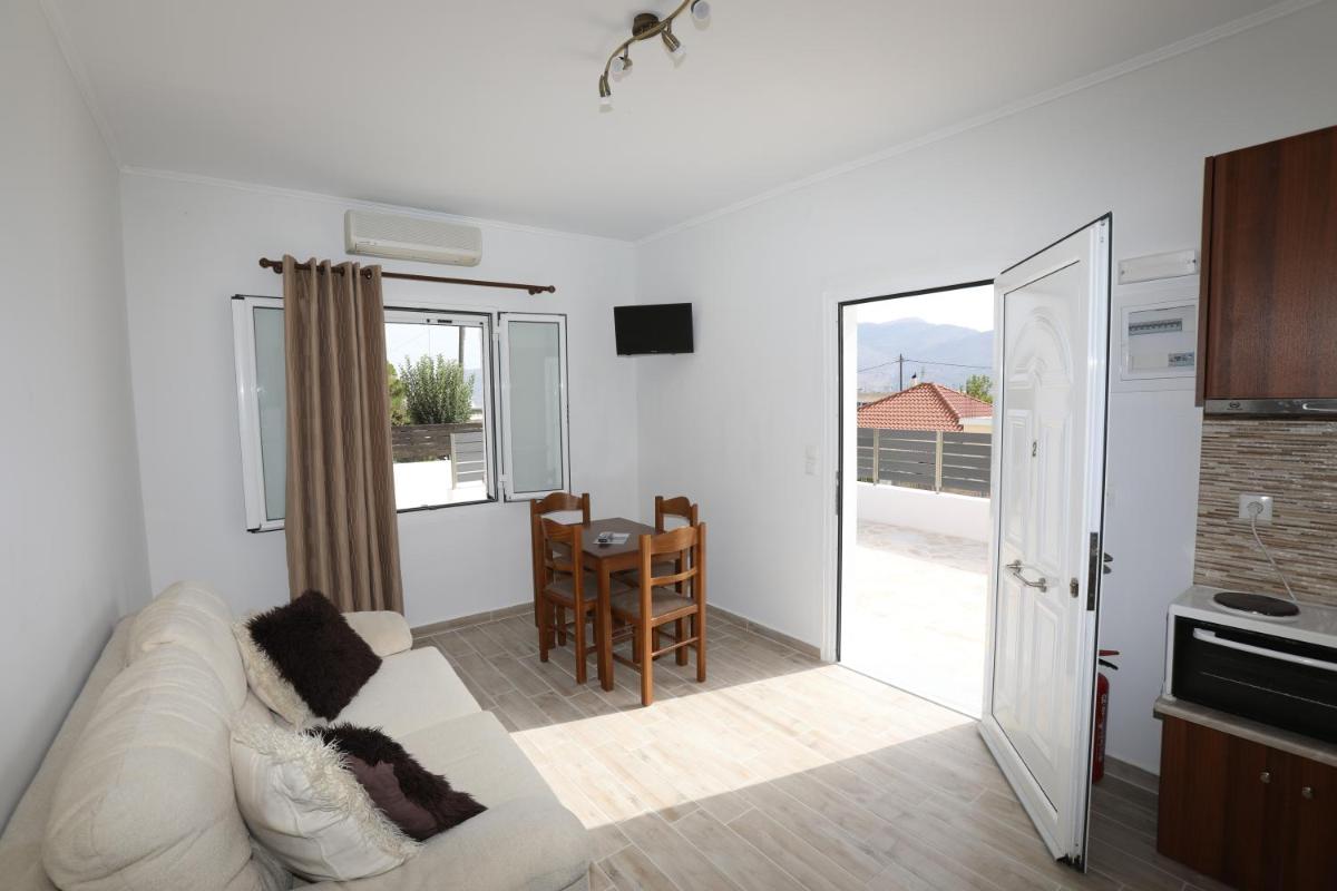 Suitetrails - Angelos Apartments