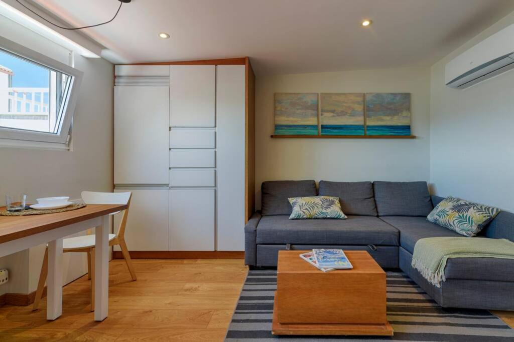 Orzan Beach 2 by TheBlueWaveApartments com - Hizvo