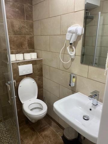 Danubiana Apartments 7-8 - Housity