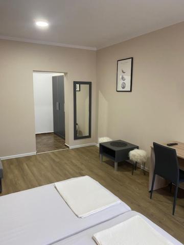 Danubiana Apartments 7-8 - Housity