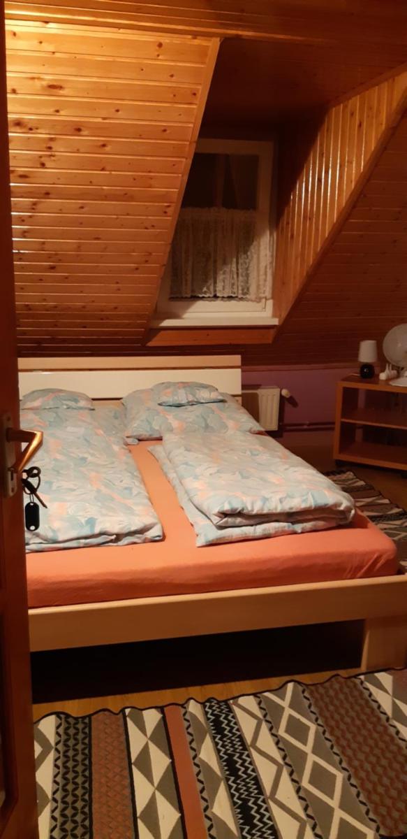 Maya Vendégház - Housity