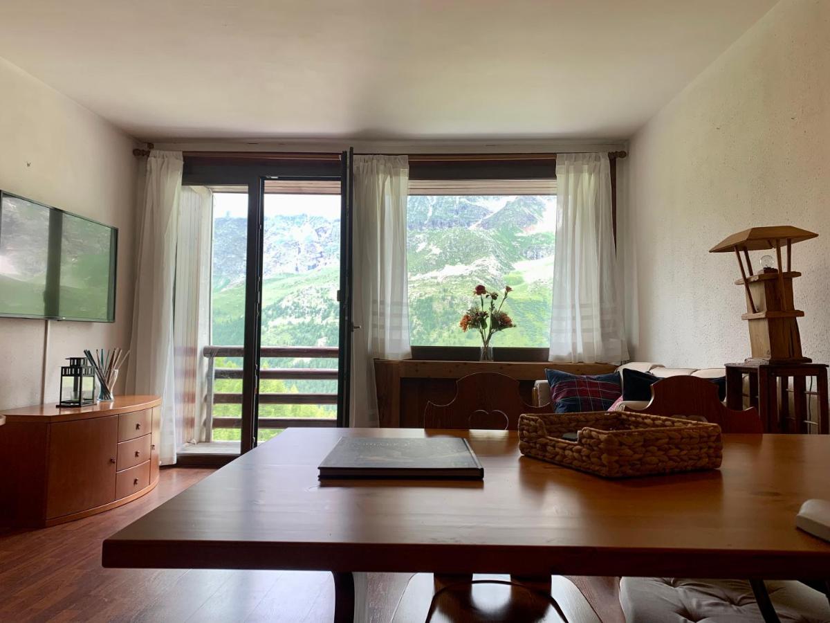 Cervinia Ski In Ski Out - Spacious Apartment - Housity
