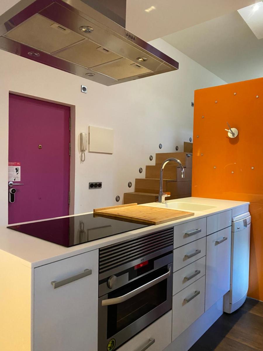 Cozy designer apart / Acogedor apartamento de diseño ● WiFi - Jacuzzi - A/C SteamSauna - Housity