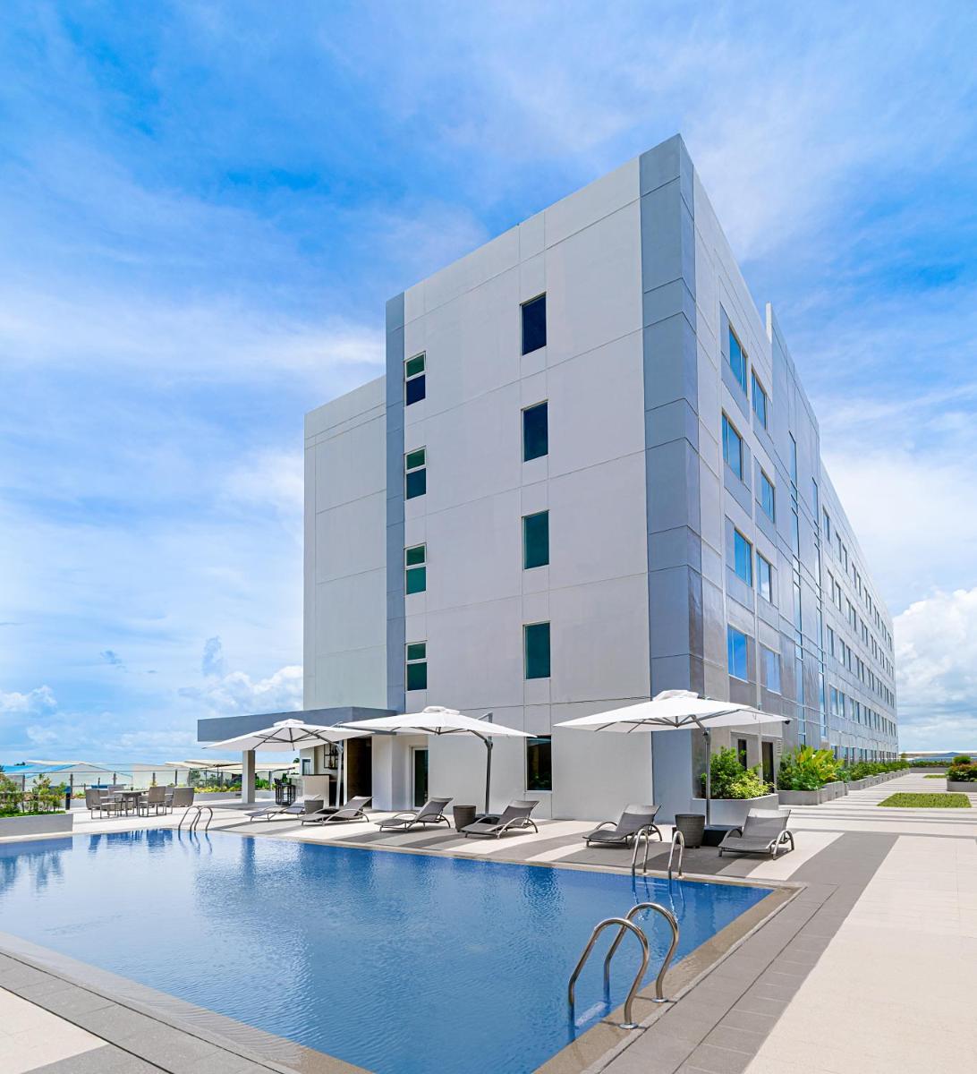 Park Inn By Radisson Bacolod - Hizvo