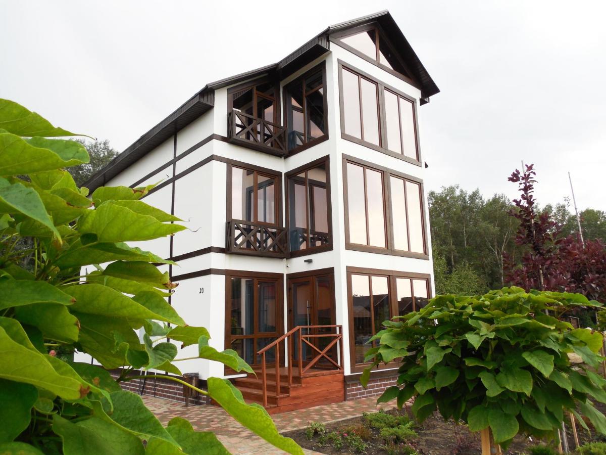 Котедж-парк Славна - Housity