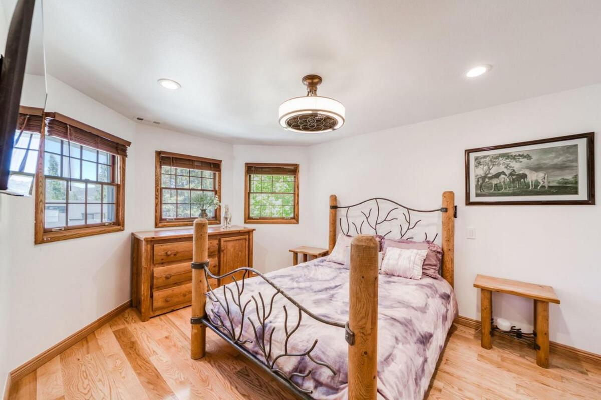 Bears Palace #2008 by Big Bear Vacations - Housity