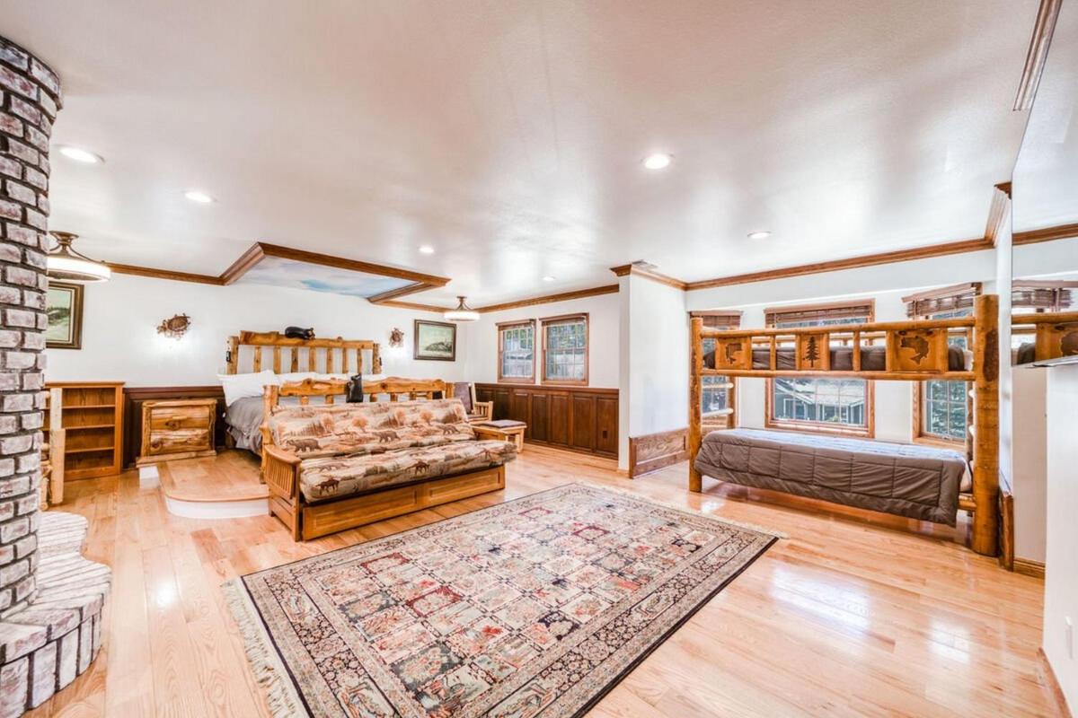 Bears Palace #2008 by Big Bear Vacations - Housity