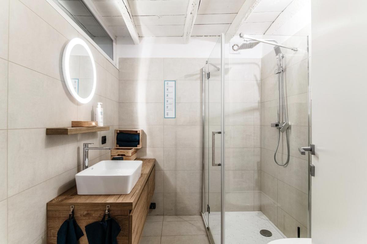 Suite Fontana - by MyHomeInComo - Housity
