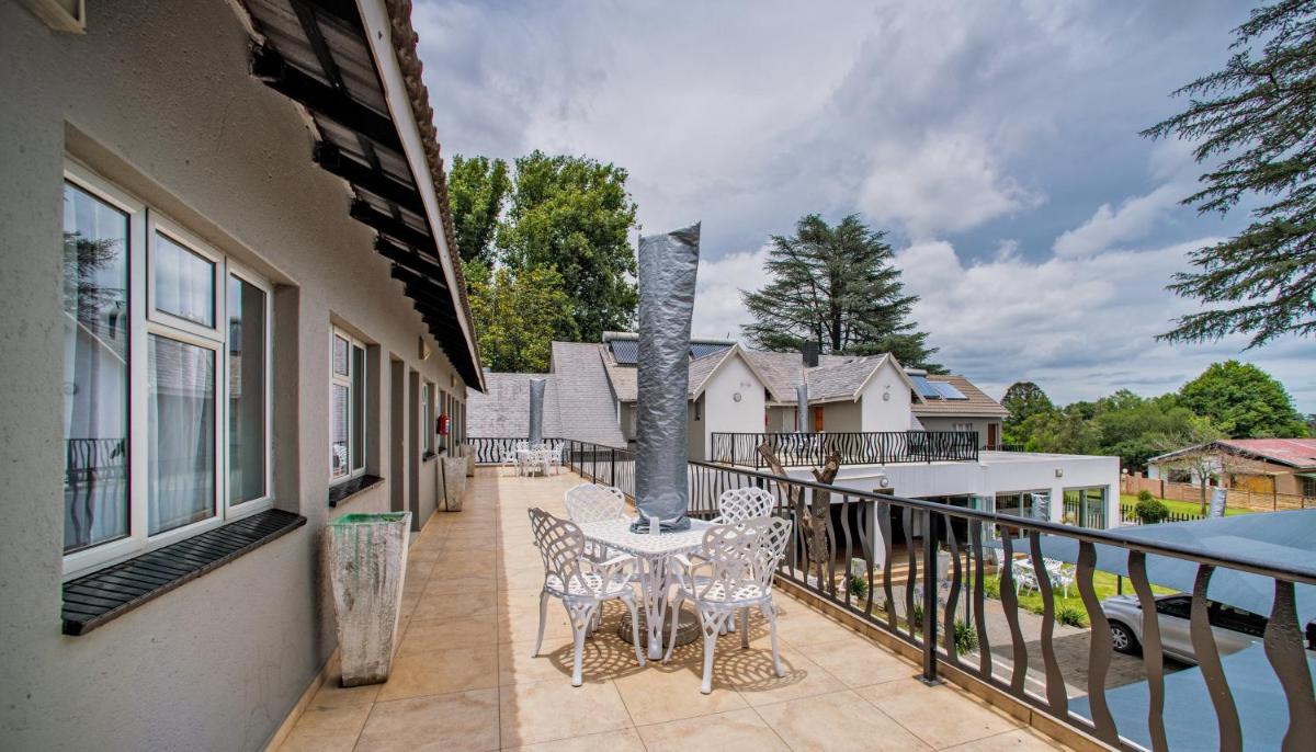 Khayalami Hotel - Ermelo - Housity