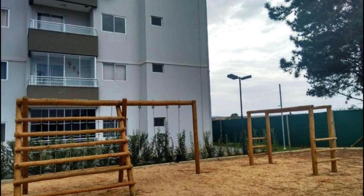 Lagoa Quente Flat Service -512B - Housity