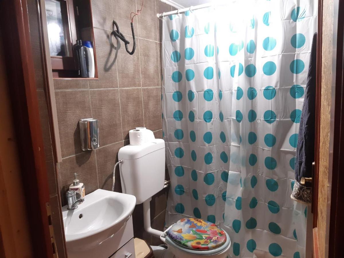 Cabana Roșia - Housity