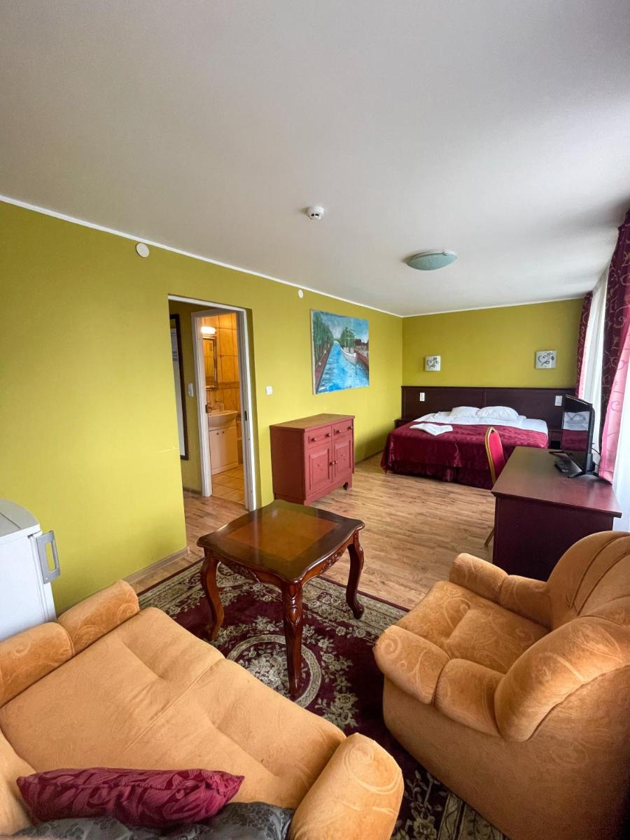 Bed and Breakfast Taurage Center - Housity