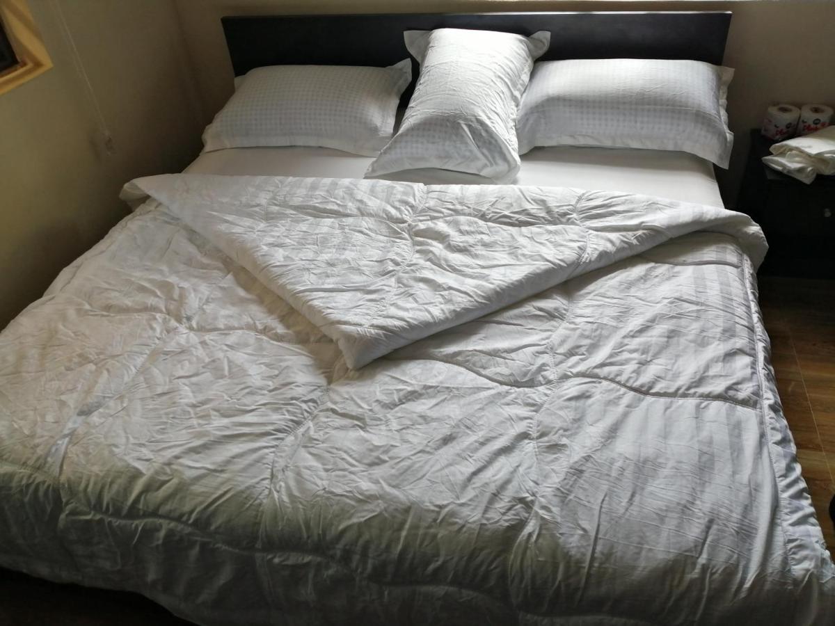 EDGE SERVICE APARTMENT - Housity