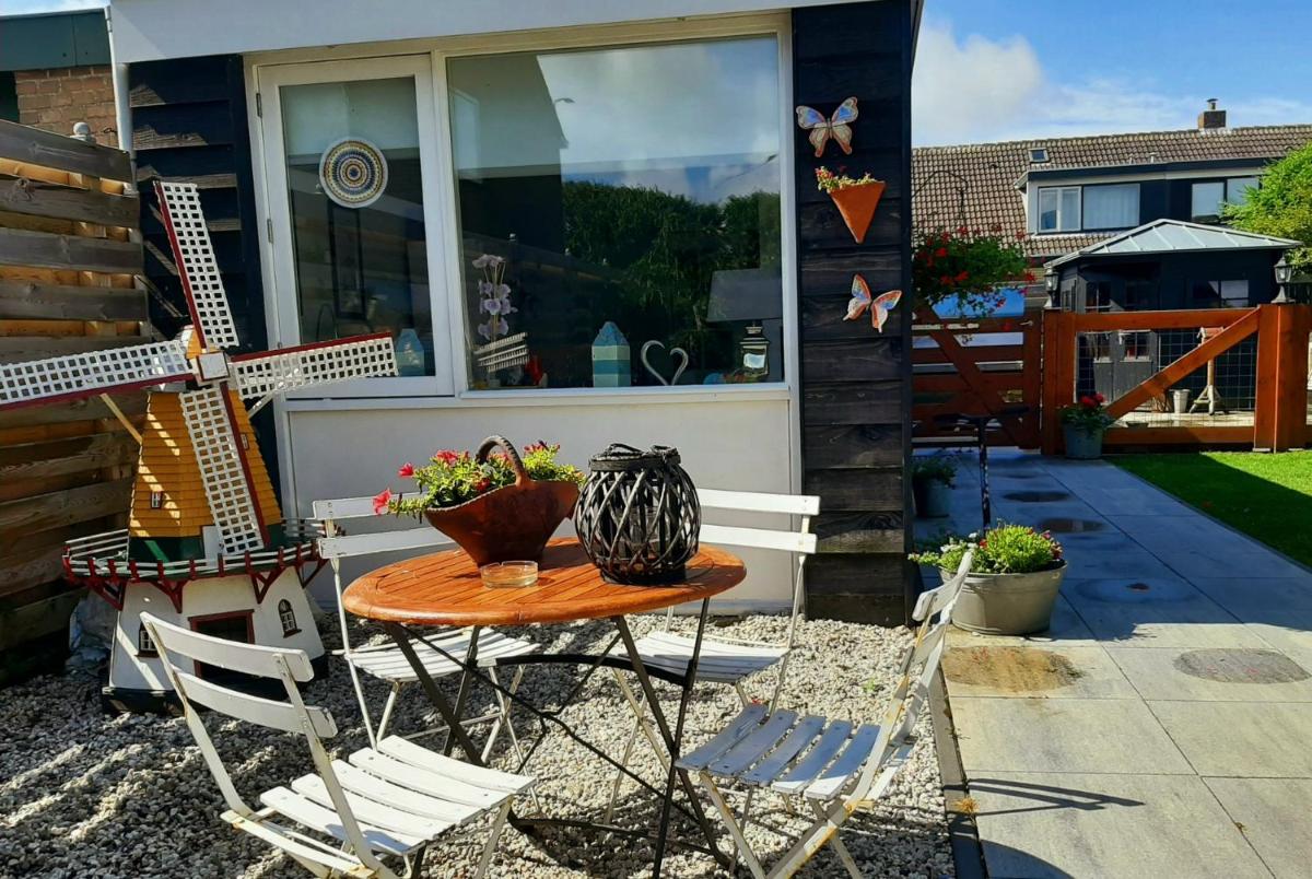 Tuinhuis Duinroos Deluxe - Housity