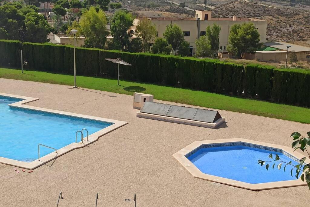 Suitetrails - APARTAMENTO CON PISCINA A POCOS MINUTOS DEL MAR