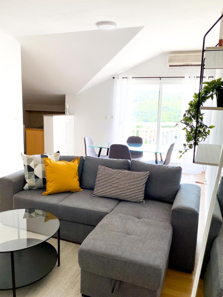 Maslina Apartments - Housity