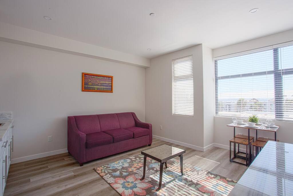 Luxurious Design One Bedroom Apt near Balboa Park - Housity