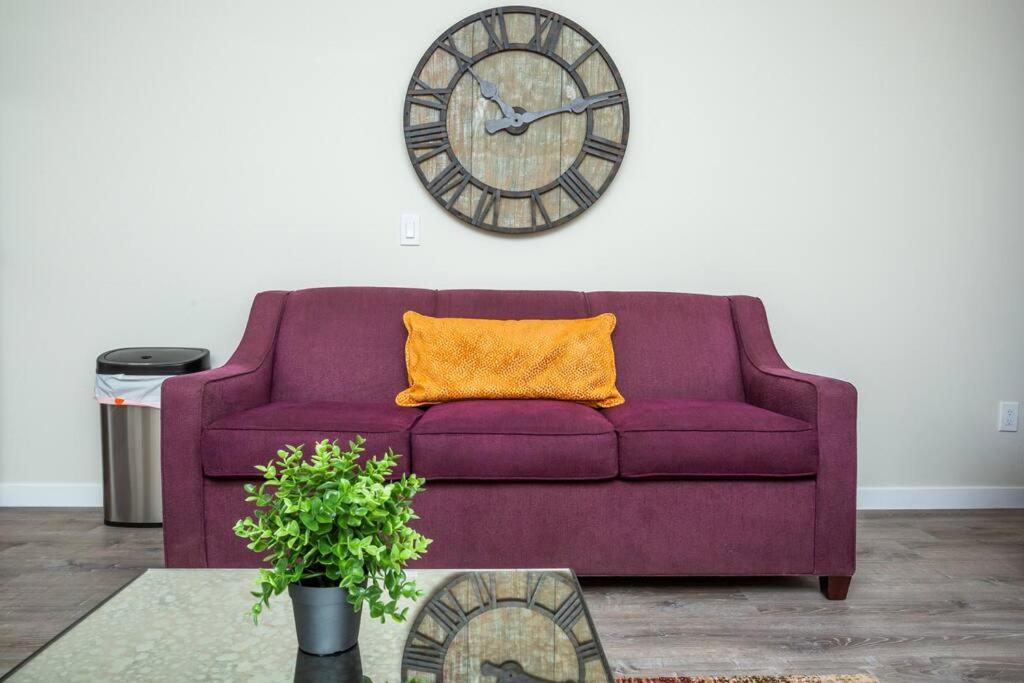 1 Bedroom Apartment with Luxurious Design in SD - Housity