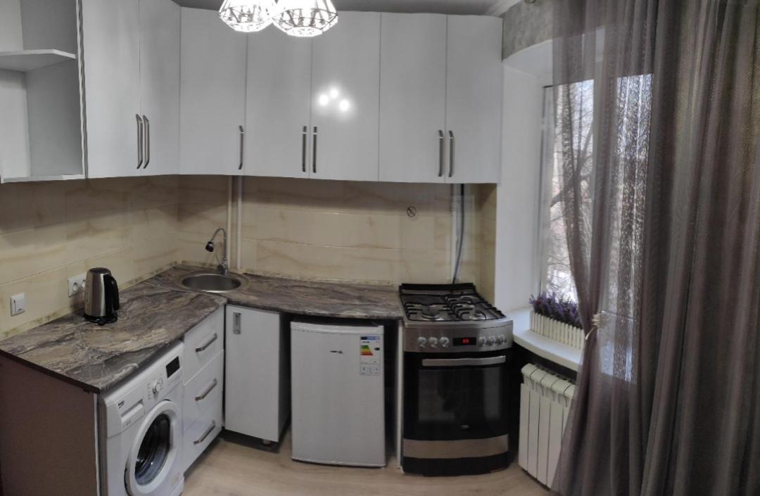 Golden Square Apartments #1 - Hizvo