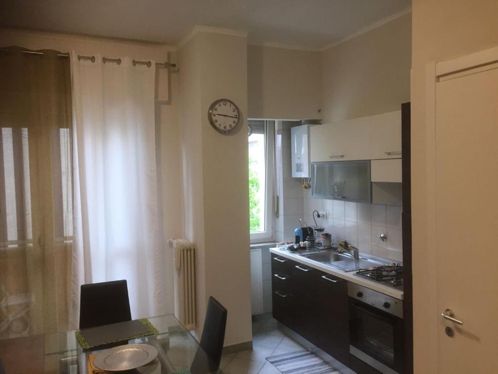 APPARTAMENTO SANTA RITA CORSO COSENZA 1 minuto INALPI ARENA concerti ex Palaalpitour 8 min dal centro 7 Min Ospedale Molinette 6 min Politecnico parcheggio libero gratuito - Housity